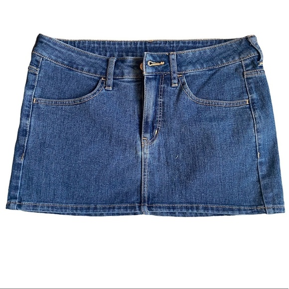 Divided Dresses & Skirts - Divided H&M Size 8 EUC Pocketed Denim Jean Mini Skirt